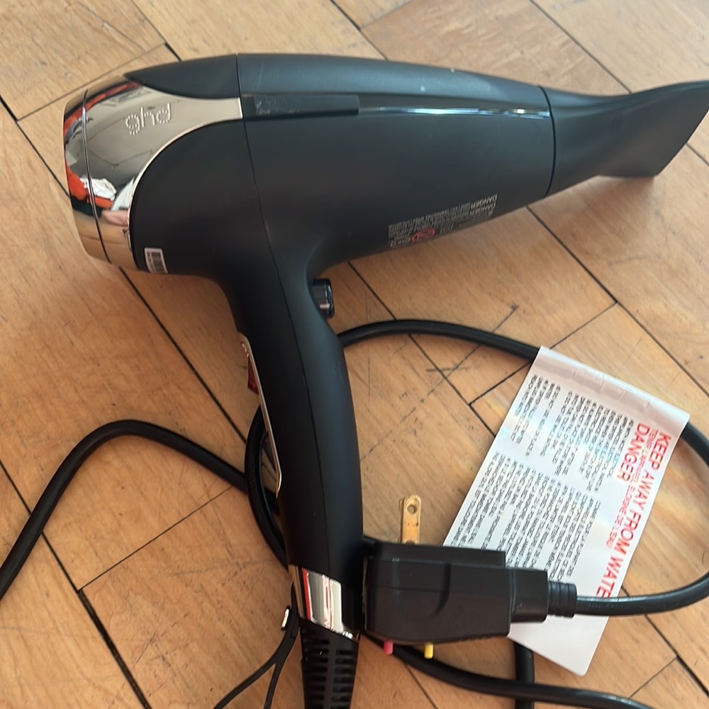 GHD Hair Blowdryer - Picture 13 of 15
